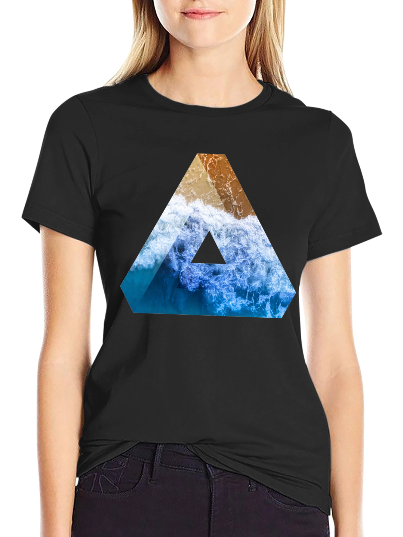 Ocean Wave Triangle Graphic Tee - Black