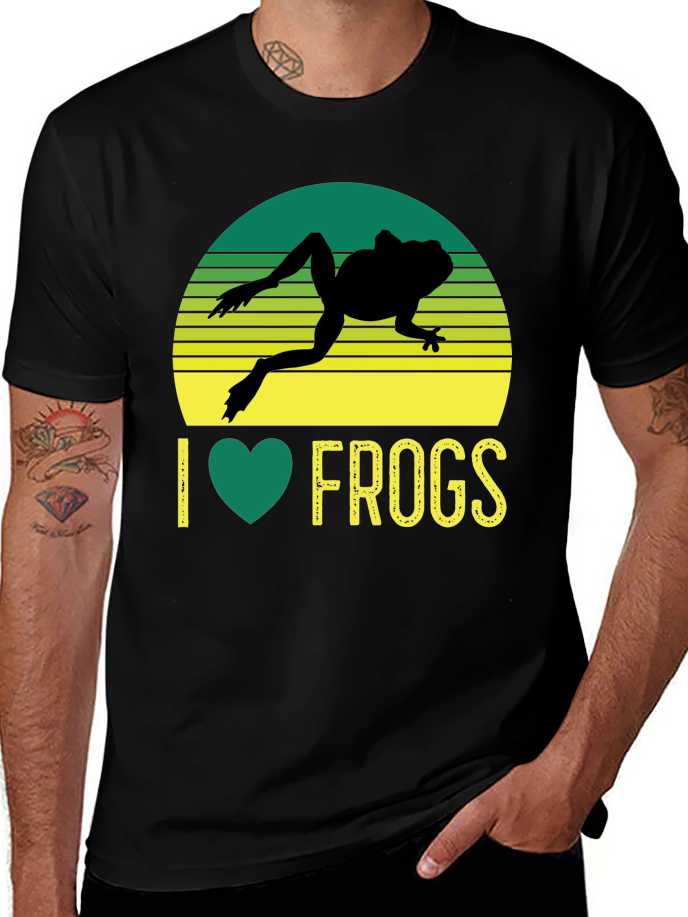 I Love Frogs T-Shirt - Vintage Frog Silhouette
