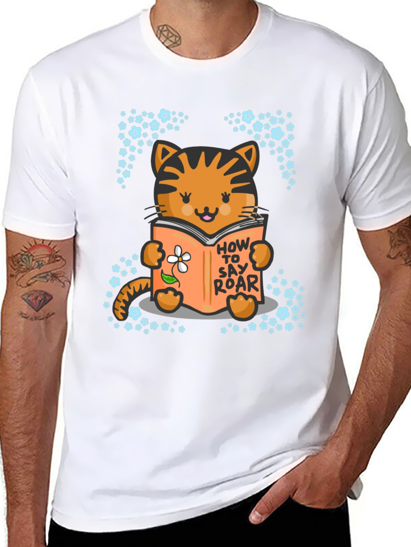 Cute Cat Reading T-Shirt - How To Say Roar