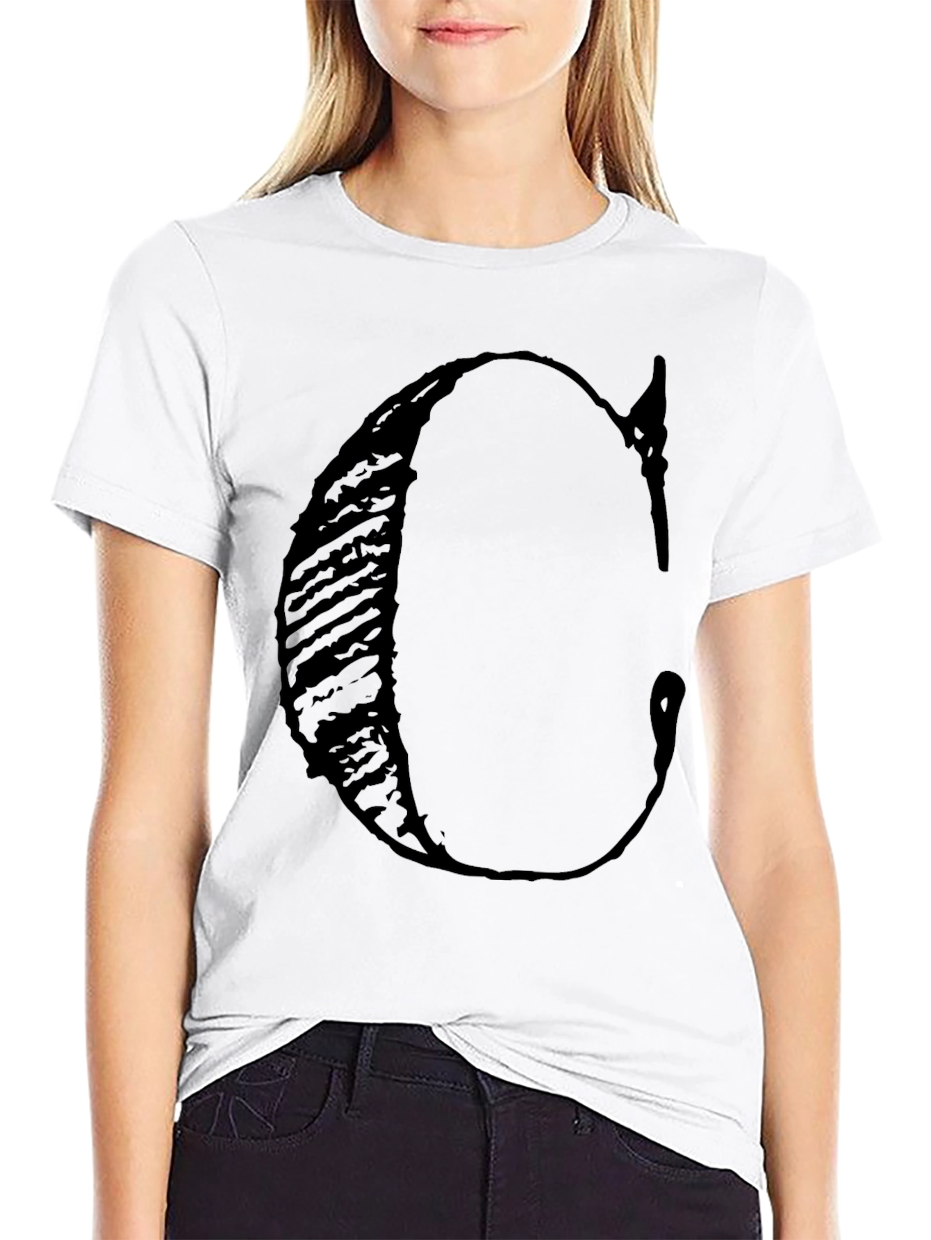 Bold C Letter Graphic Black T-Shirt