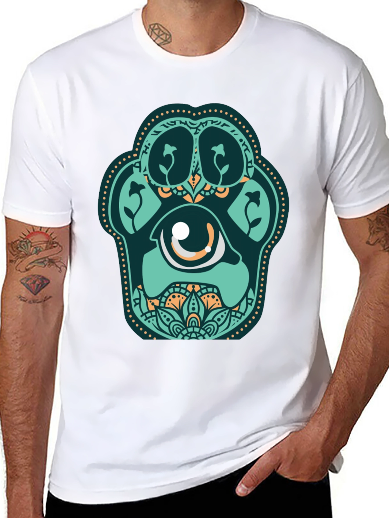 Unique Paw Print Eye Graphic Black T-Shirt