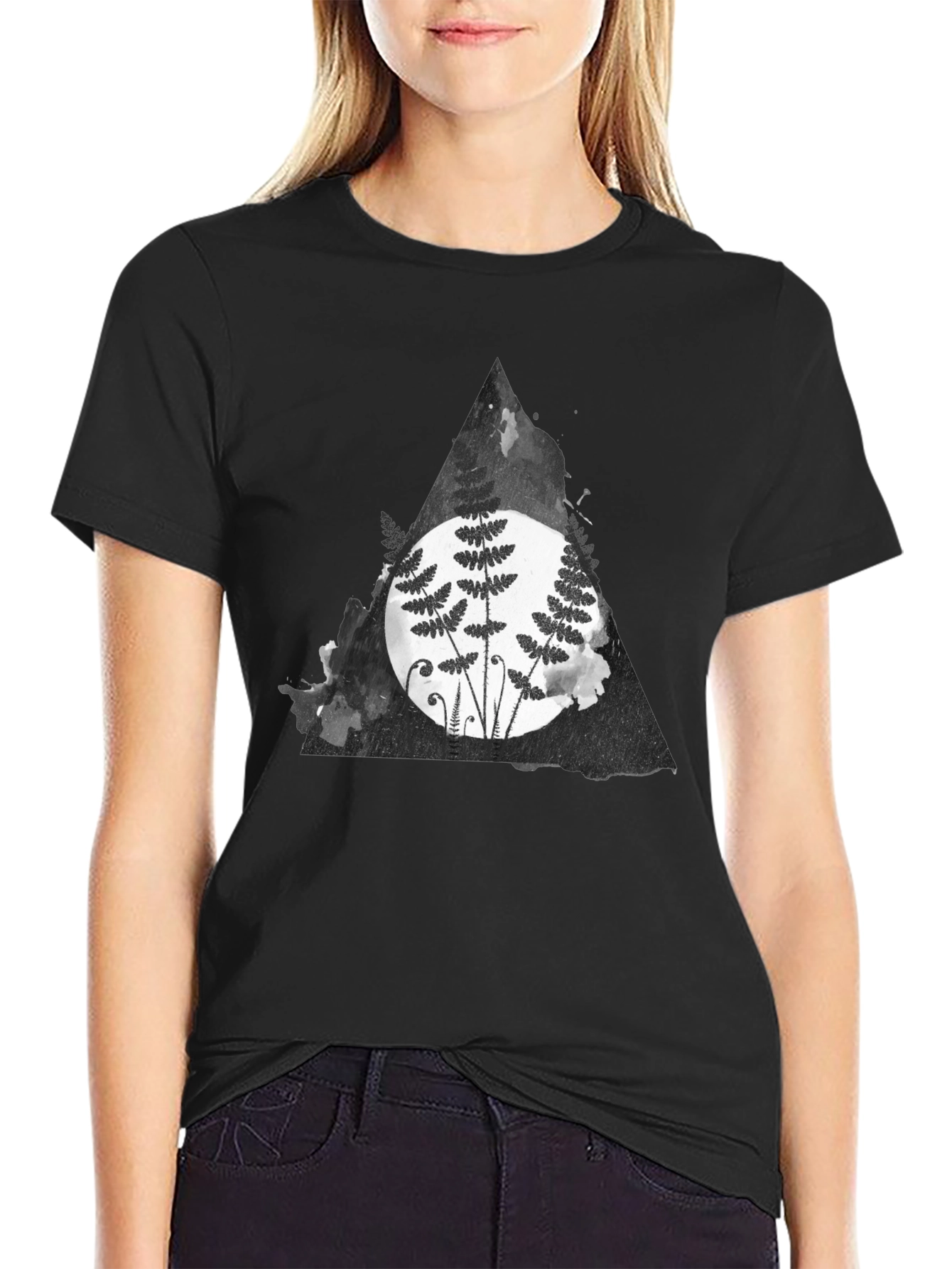 Fern Triangle Graphic T-Shirt - Black