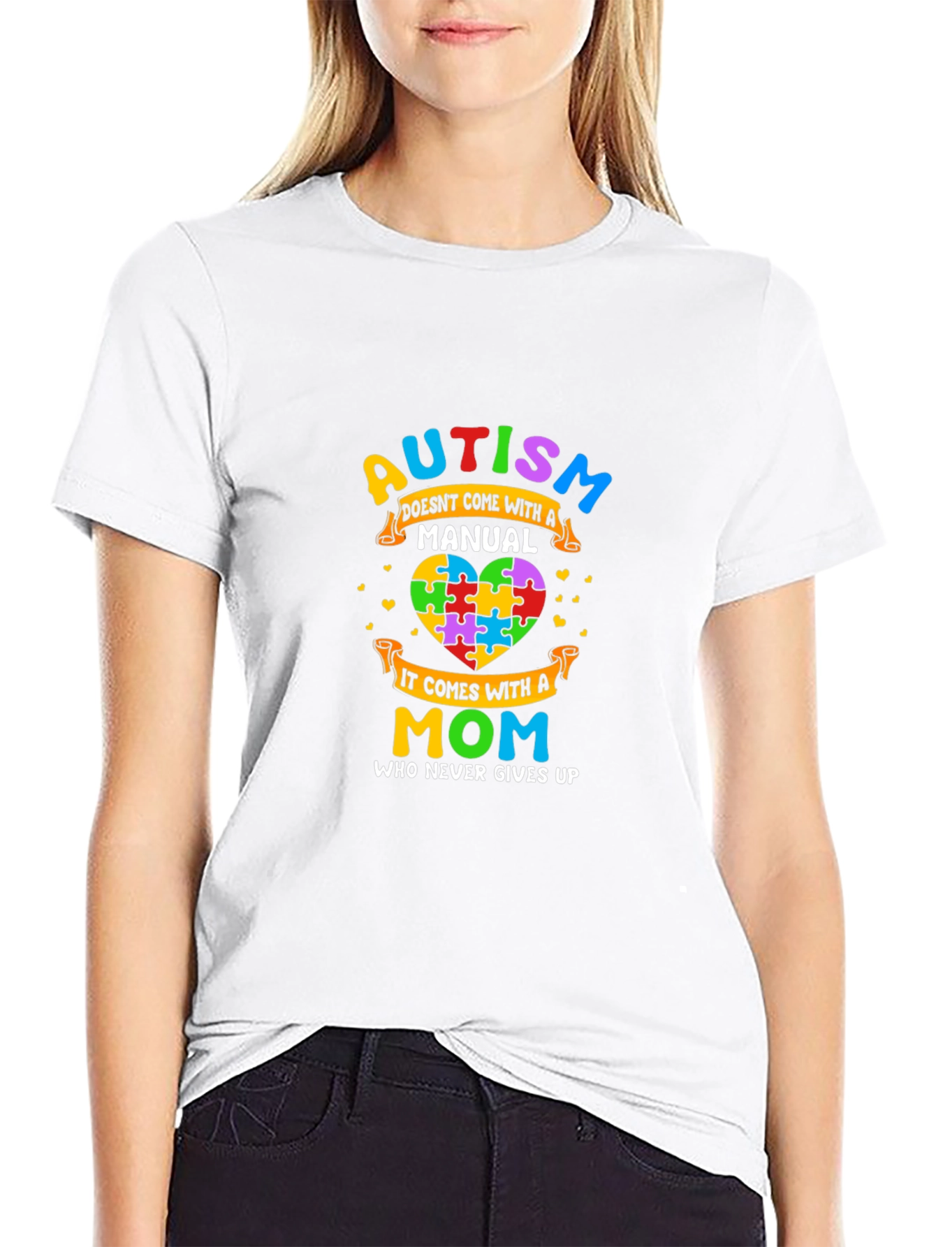 Autism Mom T-Shirt - Never Gives Up Puzzle Heart Design