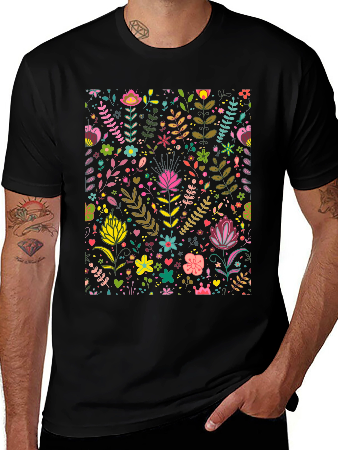Floral Pattern T-Shirt - Black
