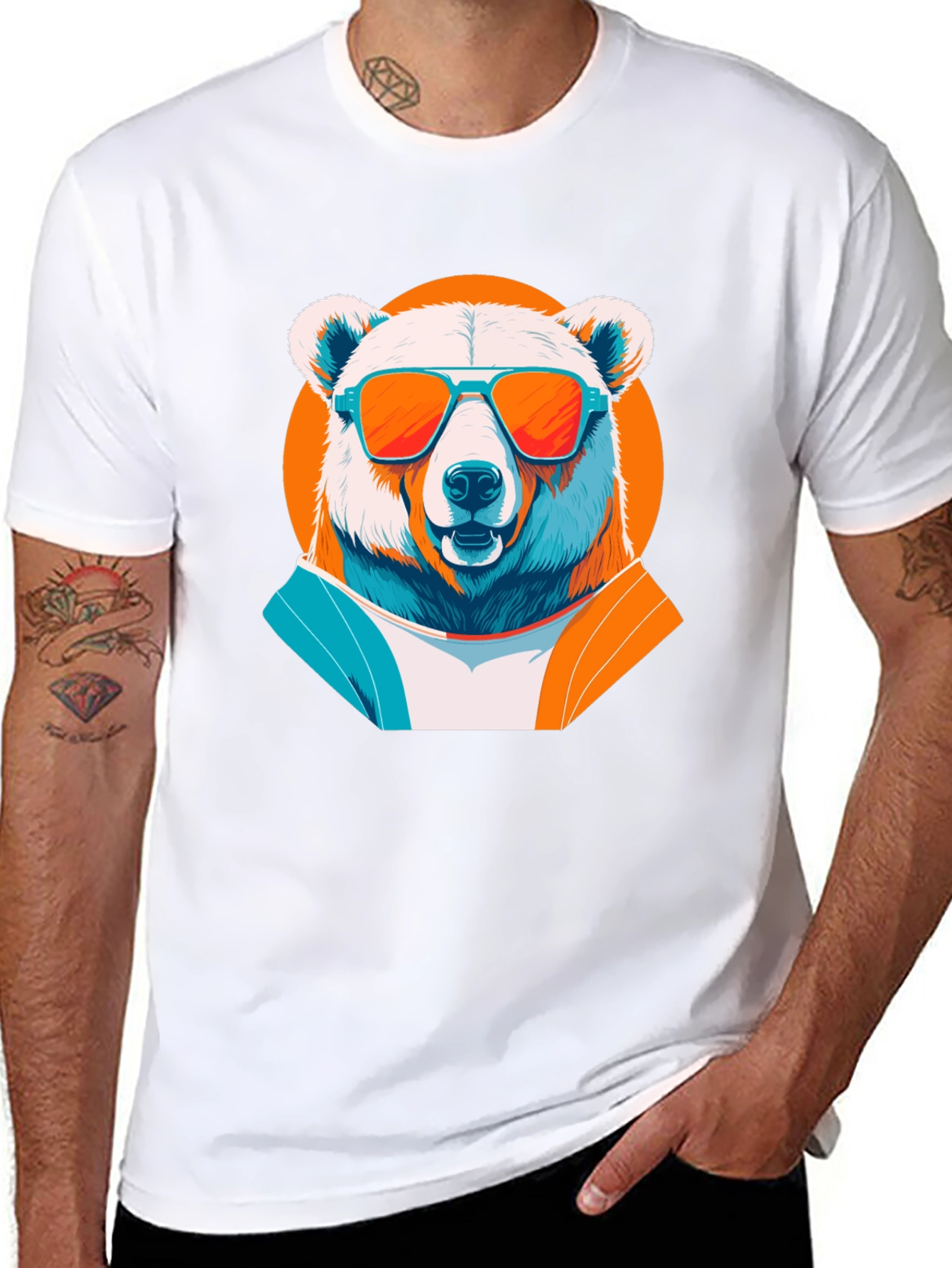 Cool Bear Graphic Tee -  Trendy Black T-Shirt