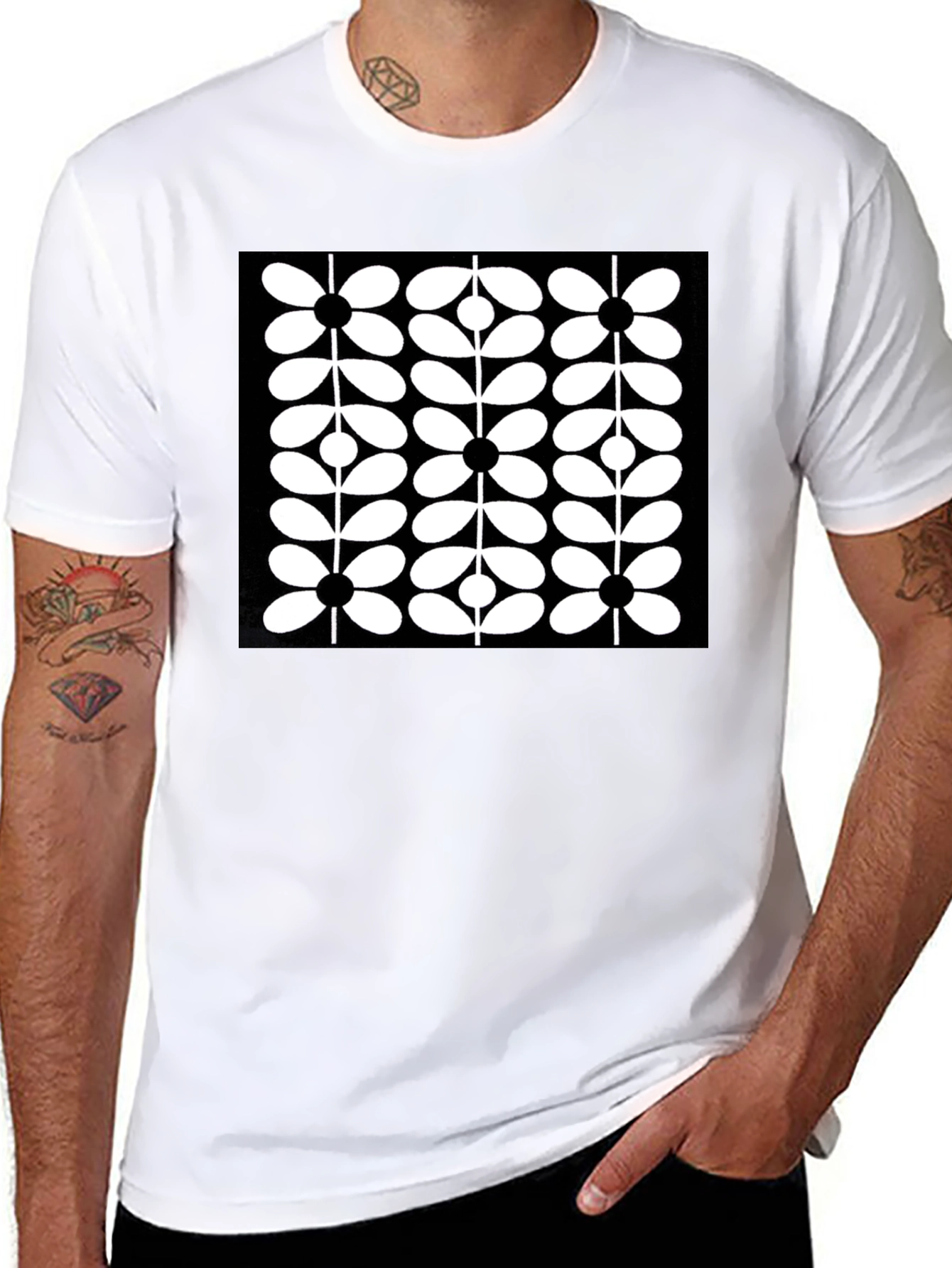 Retro Floral Black T-Shirt - Modern Graphic Tee