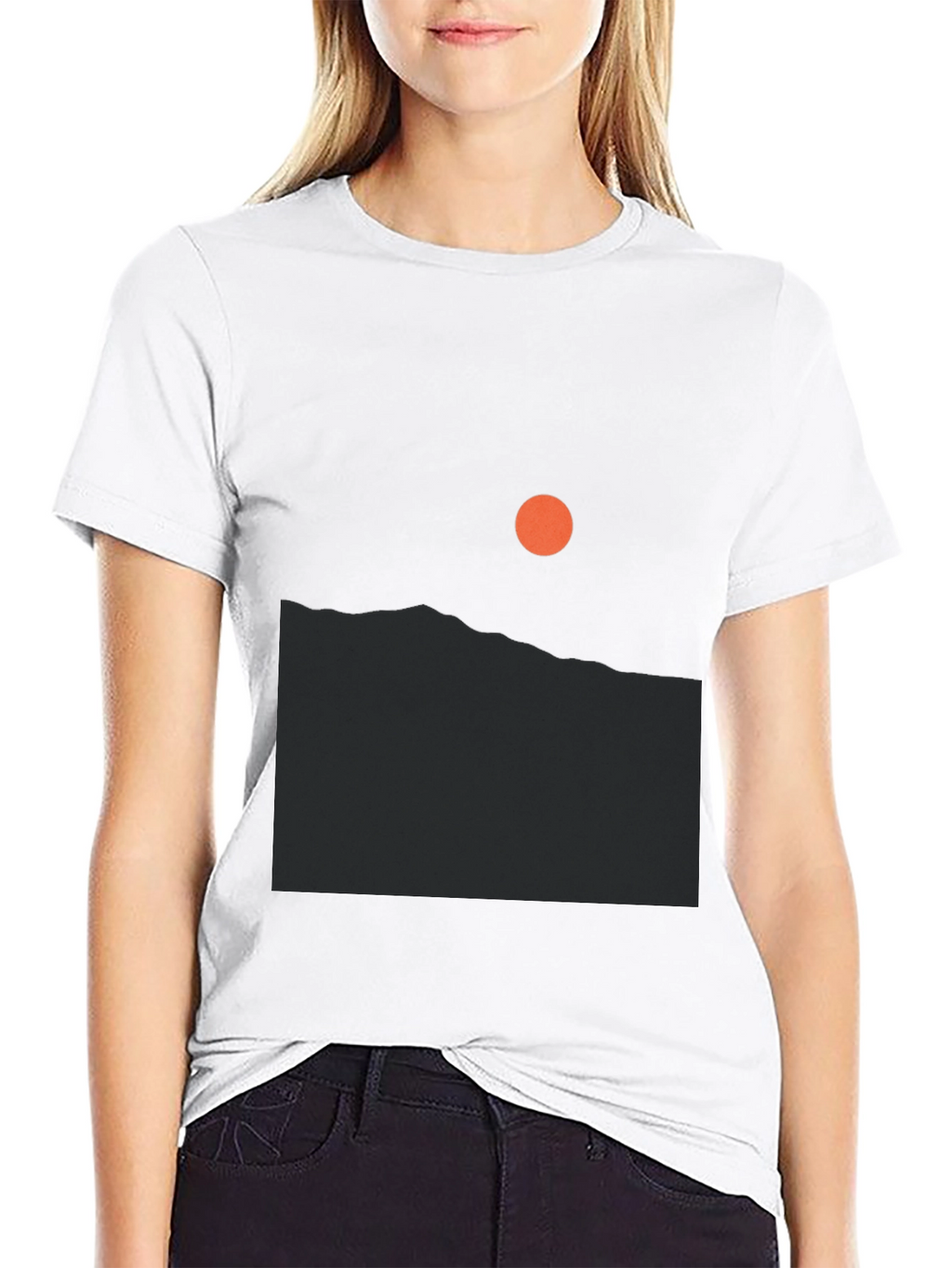 Minimalist Sunrise Graphic Tee - Black