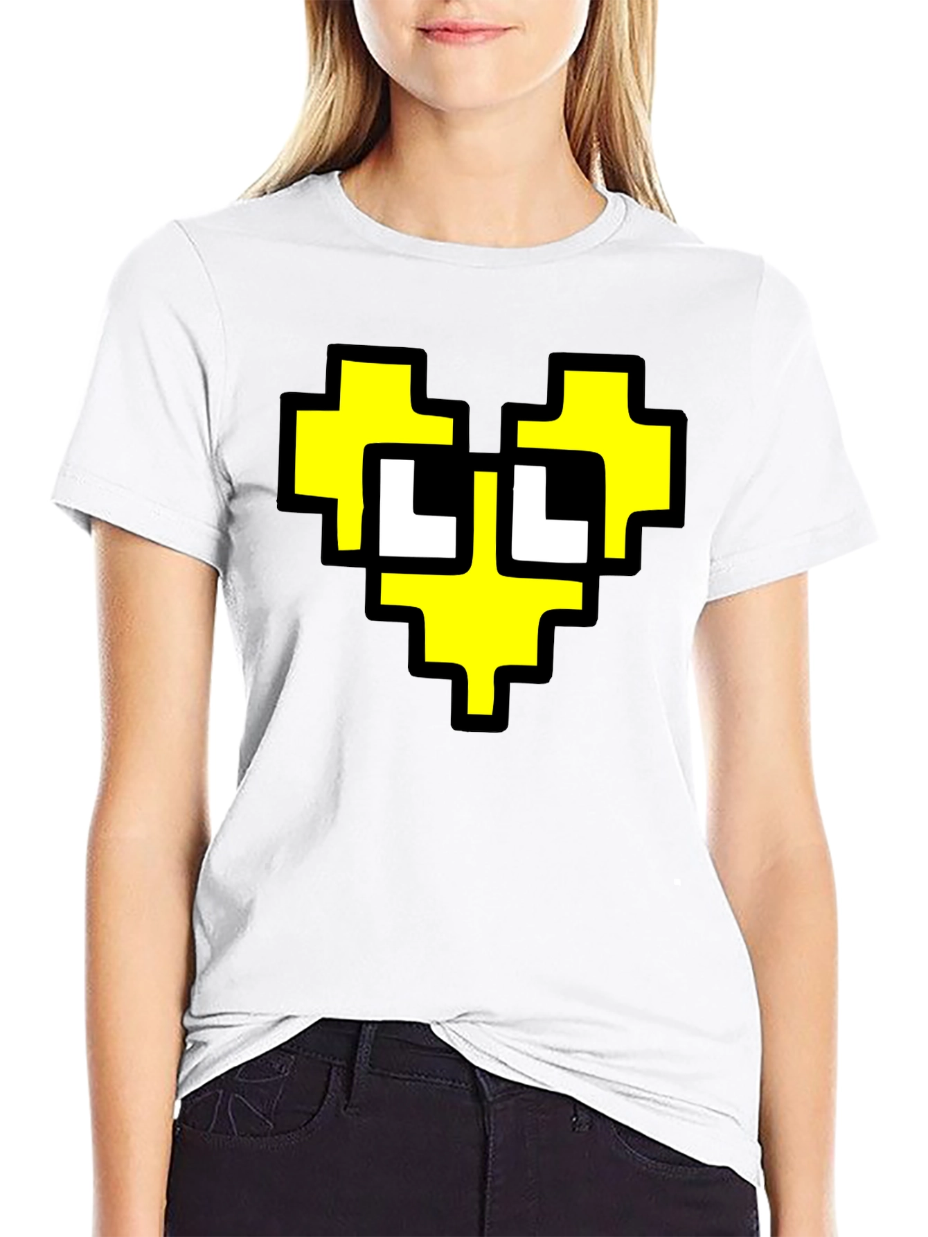 Pixel Heart Graphic Black T-Shirt