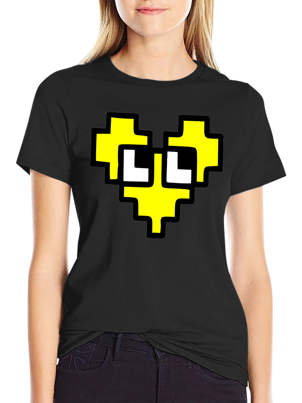 Pixel Heart Graphic Black T-Shirt