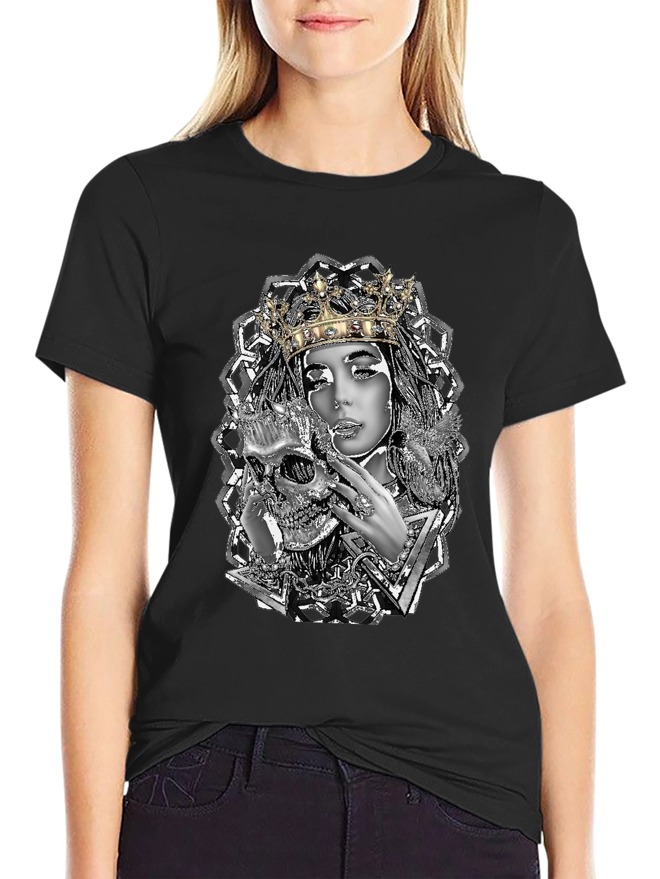 Queen Skull Graphic Tee - Unique Design