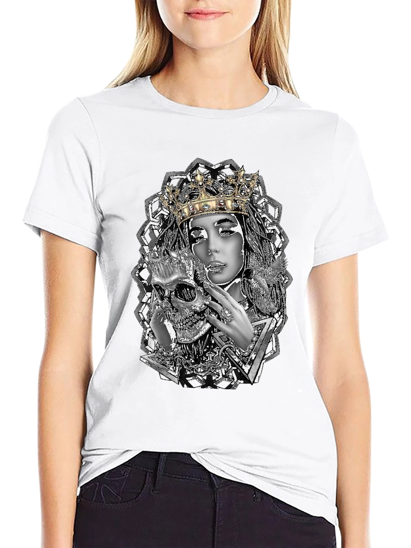 Queen Skull Graphic Tee - Unique Design